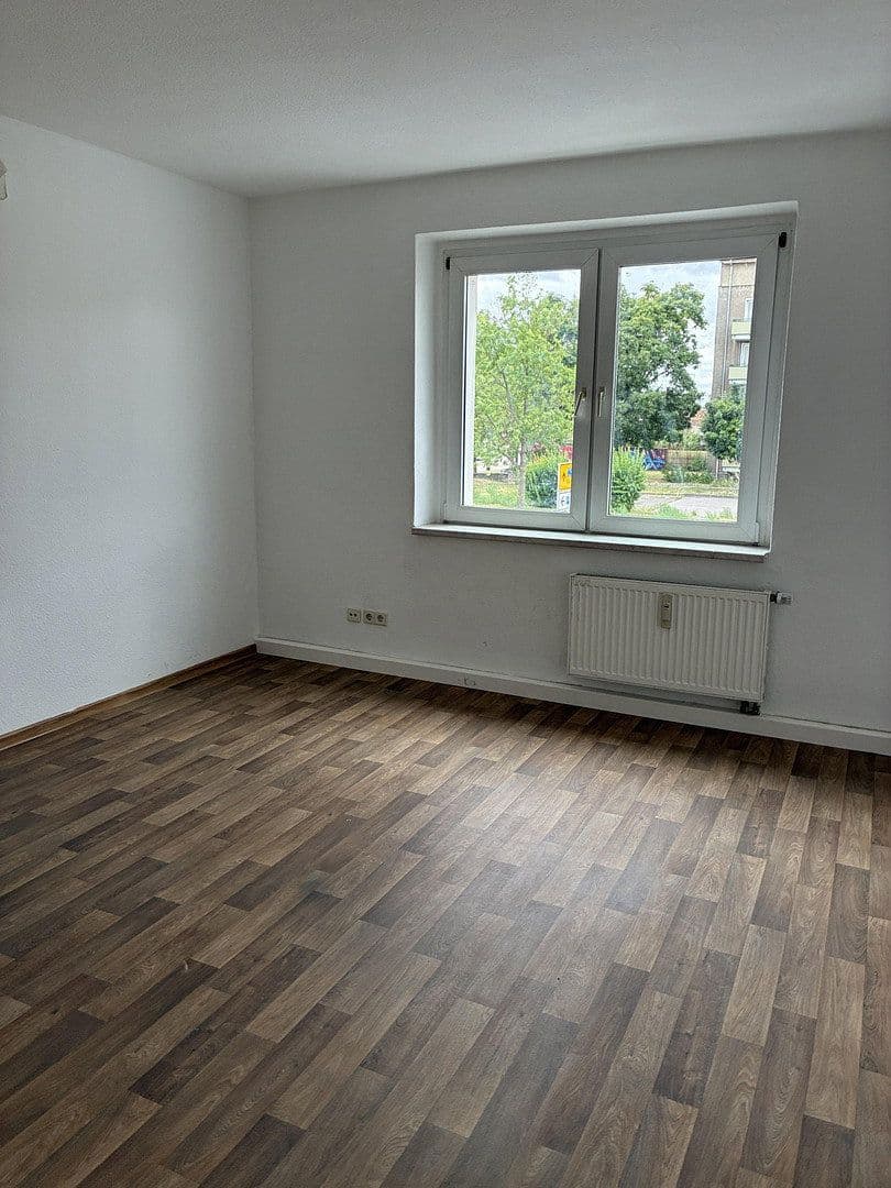 Pronájem bytu 4+1 84 m², Amalienstraße 123, Dessau-Roßlau, Sasko-Anhaltsko Pronájem bytu 4+1 84 m², Amalienstraße 123, Dessau-Roßlau, Sasko-Anhaltsko