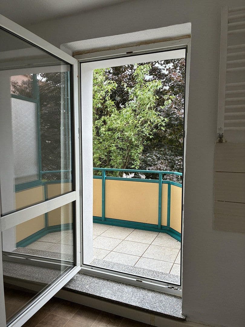 Pronájem bytu 4+1 84 m², Amalienstraße 123, Dessau-Roßlau, Sasko-Anhaltsko Pronájem bytu 4+1 84 m², Amalienstraße 123, Dessau-Roßlau, Sasko-Anhaltsko