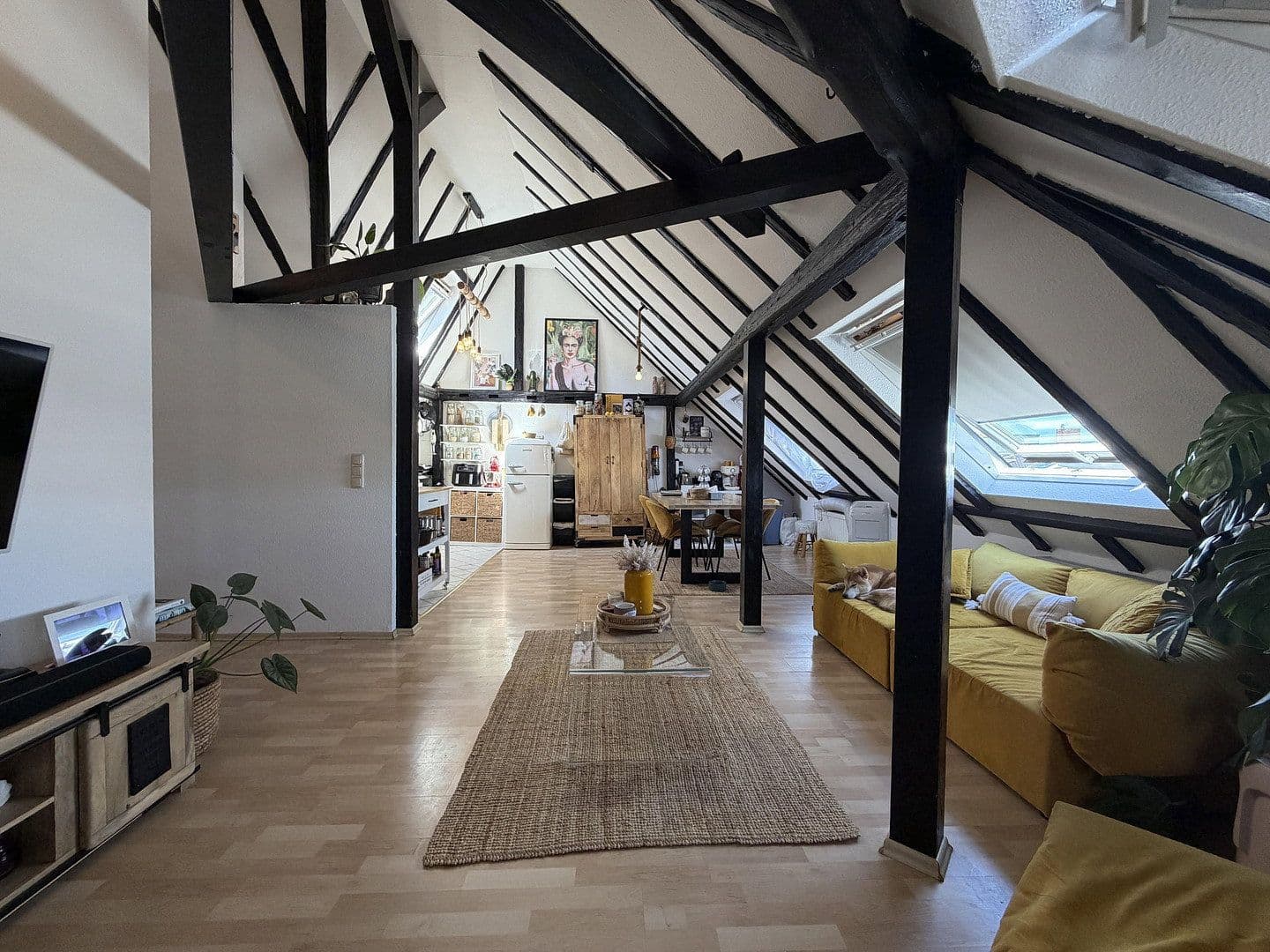Pronájem bytu 3+1 84 m², Eckenheimer Landstraße 103, Frankfurt am Main, Hessen Pronájem bytu 3+1 84 m², Eckenheimer Landstraße 103, Frankfurt am Main, Hessen