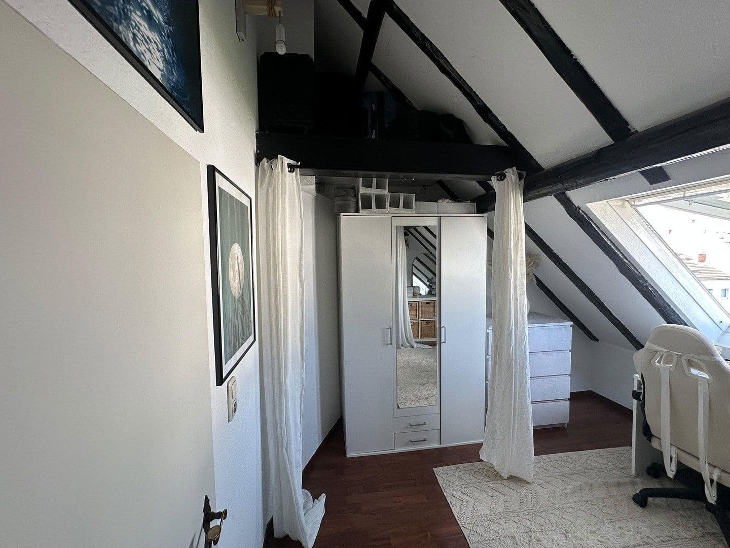 Pronájem bytu 3+1 84 m², Eckenheimer Landstraße 103, Frankfurt am Main, Hessen Pronájem bytu 3+1 84 m², Eckenheimer Landstraße 103, Frankfurt am Main, Hessen