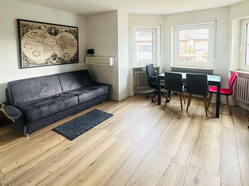 Pronájem bytu 1+1 32 m², Hofmannstraße 11a, Erlangen, Bavorsko Pronájem bytu 1+1 32 m², Hofmannstraße 11a, Erlangen, Bavorsko