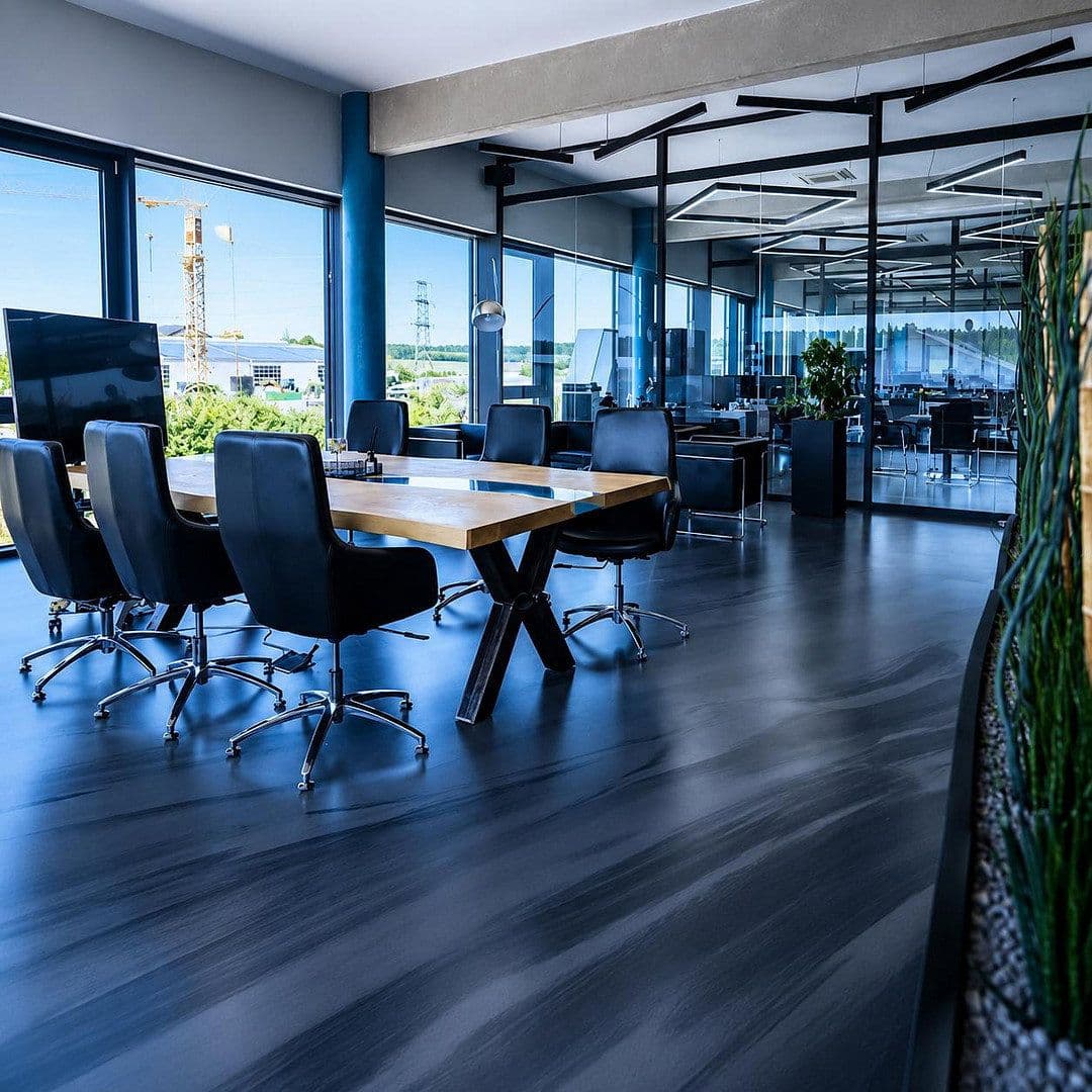 Prodej nebytového prostoru 8.380 m², Stuttgarterstraße 39, Roßtal, Bavorsko Prodej nebytového prostoru 8.380 m², Stuttgarterstraße 39, Roßtal, Bavorsko