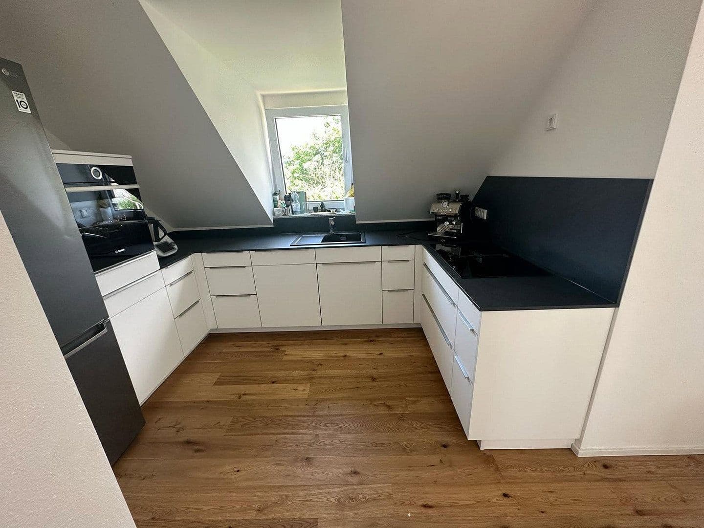 Pronájem bytu 1+1 44 m², Lettnerstraße 10a, Pfaffenhofen, Bavorsko Pronájem bytu 1+1 44 m², Lettnerstraße 10a, Pfaffenhofen, Bavorsko