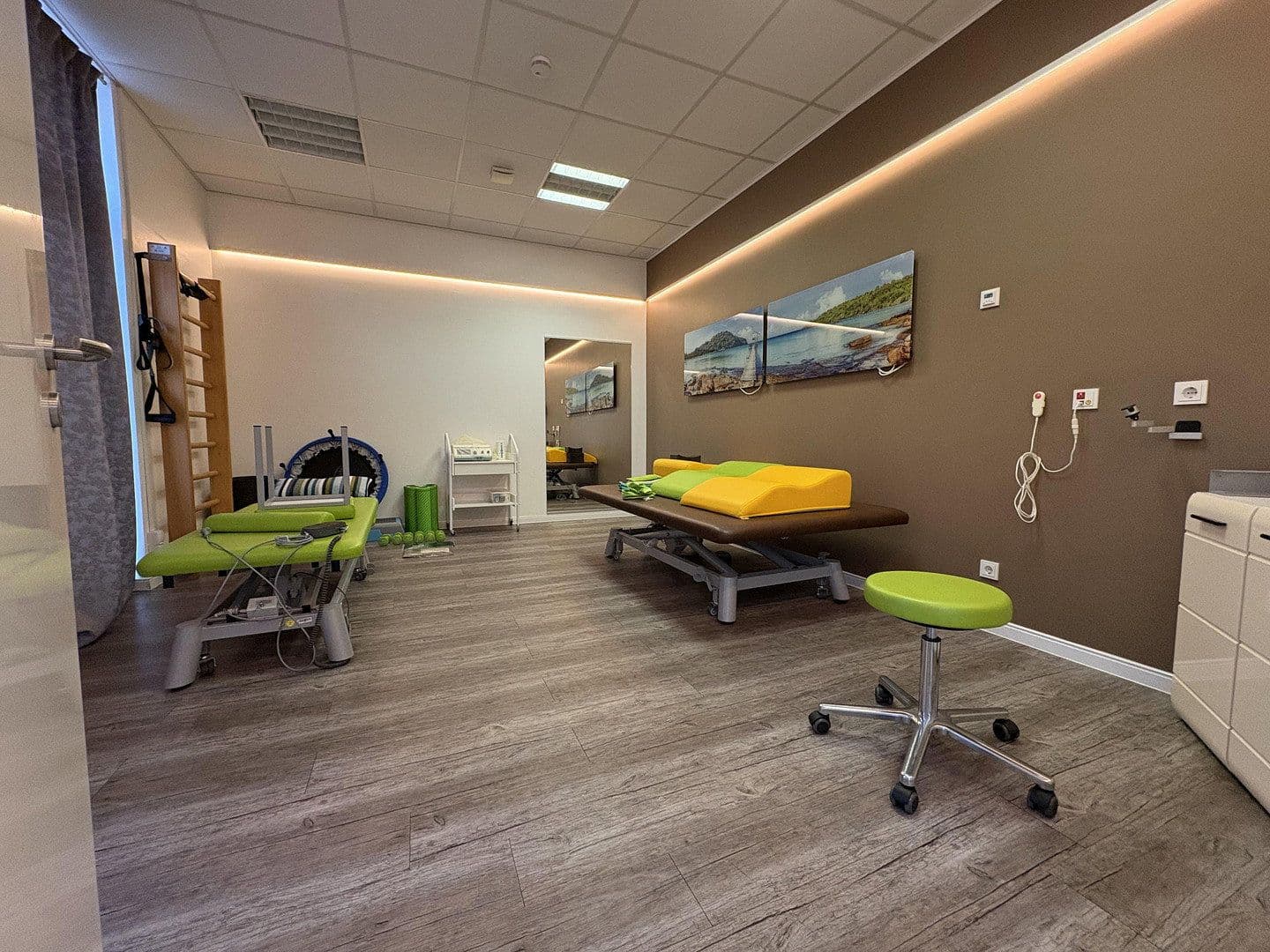 Prodej kanceláře 440 m², Dietzenbach, Hessen Prodej kanceláře 440 m², Dietzenbach, Hessen
