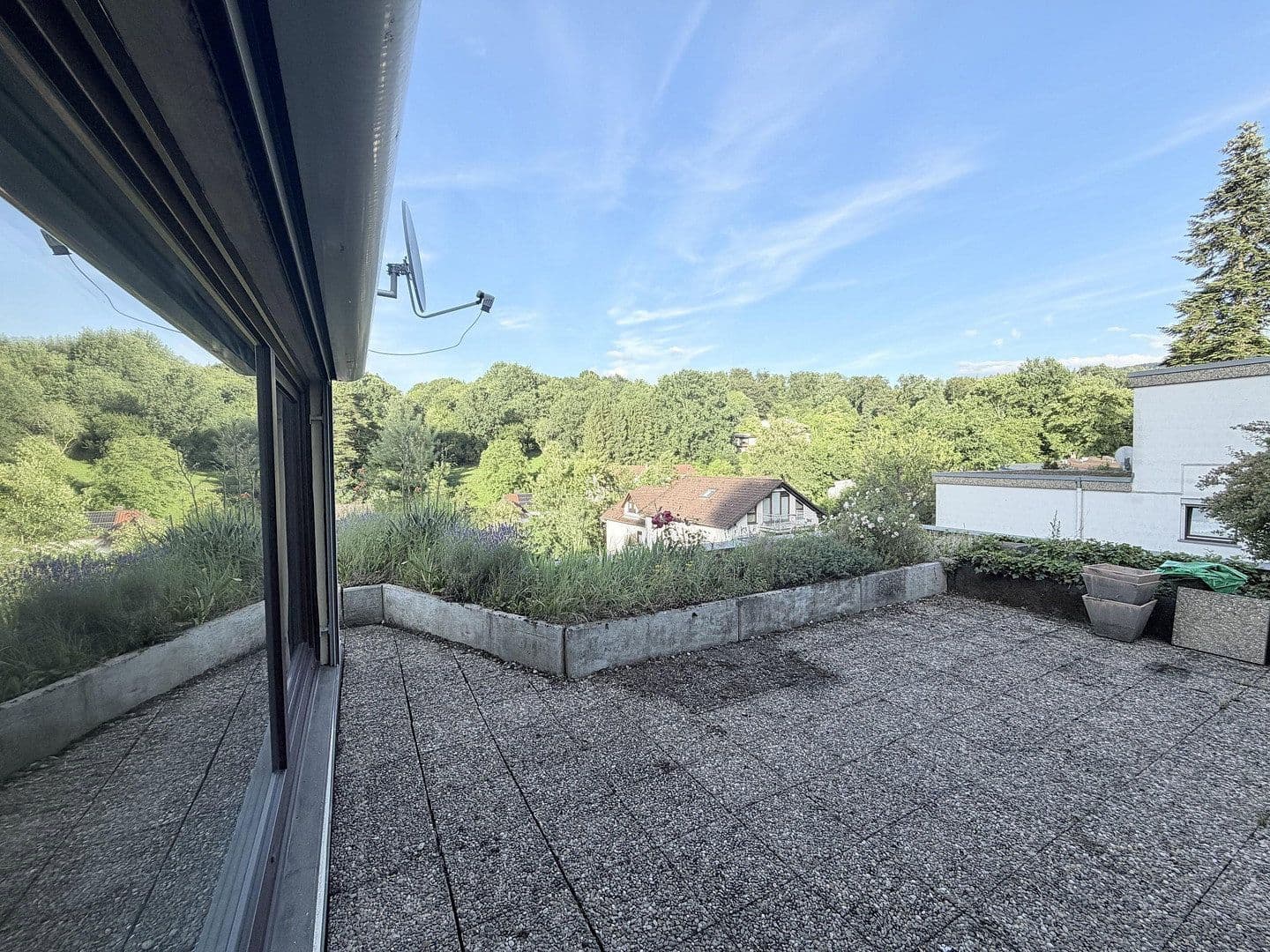 Prodej bytu 4+1 142 m², Am Mühlwäldle 6, Baden-Baden, Bádensko-Württembersko Prodej bytu 4+1 142 m², Am Mühlwäldle 6, Baden-Baden, Bádensko-Württembersko