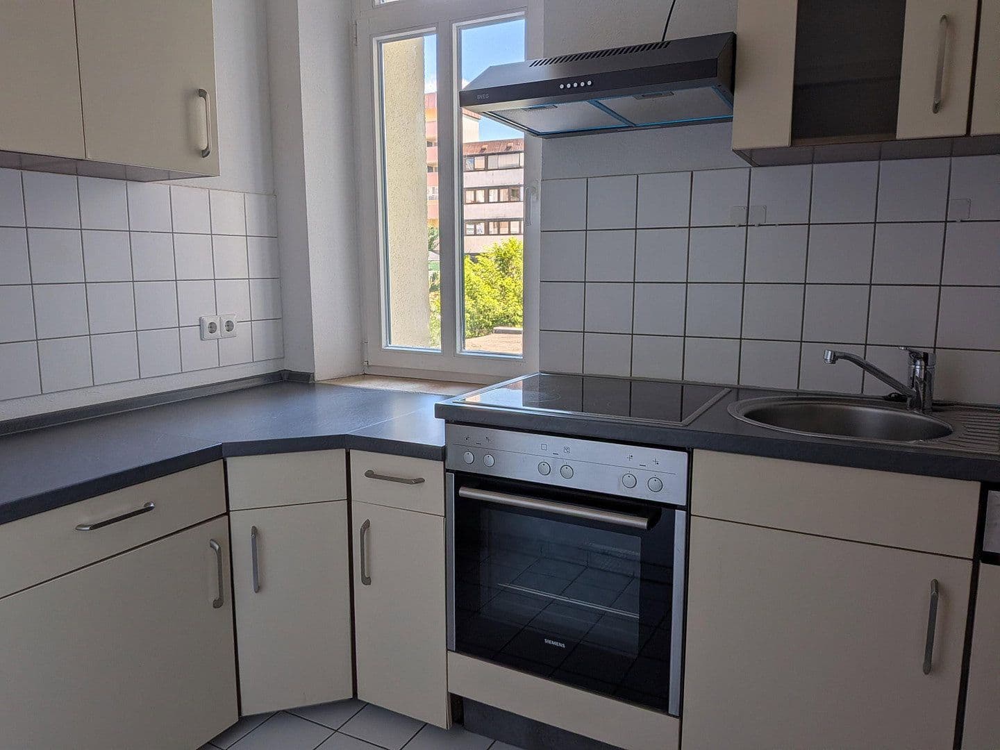 Prodej bytu 1+1 40 m², Aufseßplatz 5, Nürnberg, Bavorsko Prodej bytu 1+1 40 m², Aufseßplatz 5, Nürnberg, Bavorsko