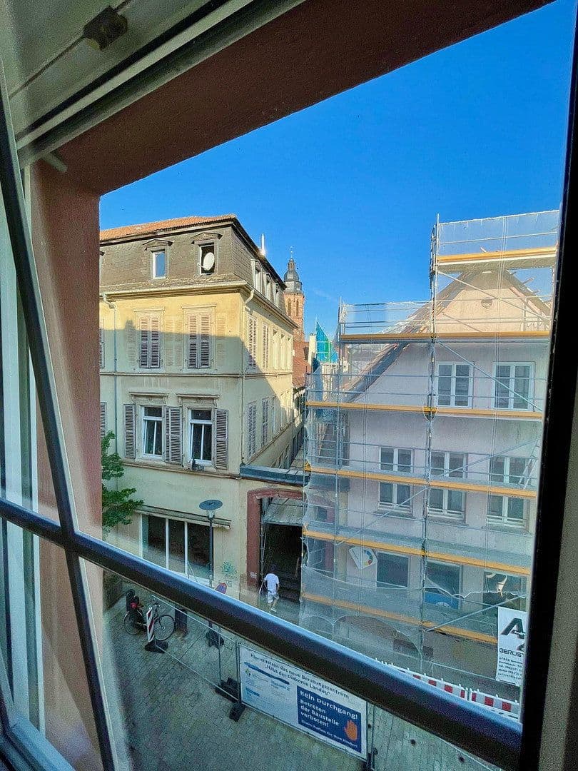 Prodej bytu 4+1 116 m², Kronstr. 41, Landau, Porýní-Falc Prodej bytu 4+1 116 m², Kronstr. 41, Landau, Porýní-Falc