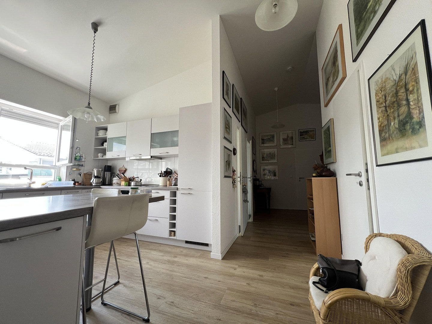 Pronájem bytu 3+1 100 m², Schwelm, Severní Porýní-Vestfálsko Pronájem bytu 3+1 100 m², Schwelm, Severní Porýní-Vestfálsko