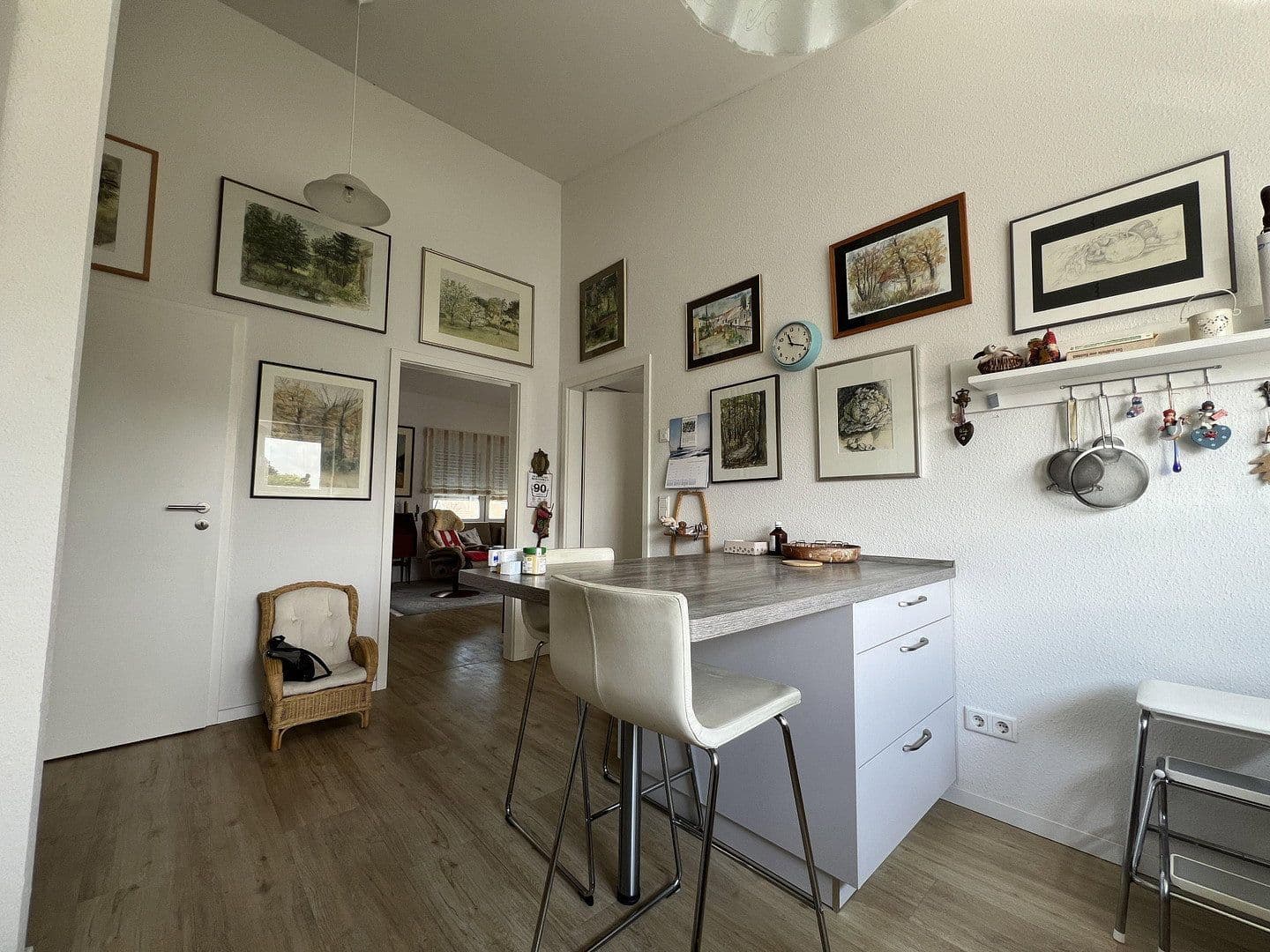 Pronájem bytu 3+1 100 m², Schwelm, Severní Porýní-Vestfálsko Pronájem bytu 3+1 100 m², Schwelm, Severní Porýní-Vestfálsko
