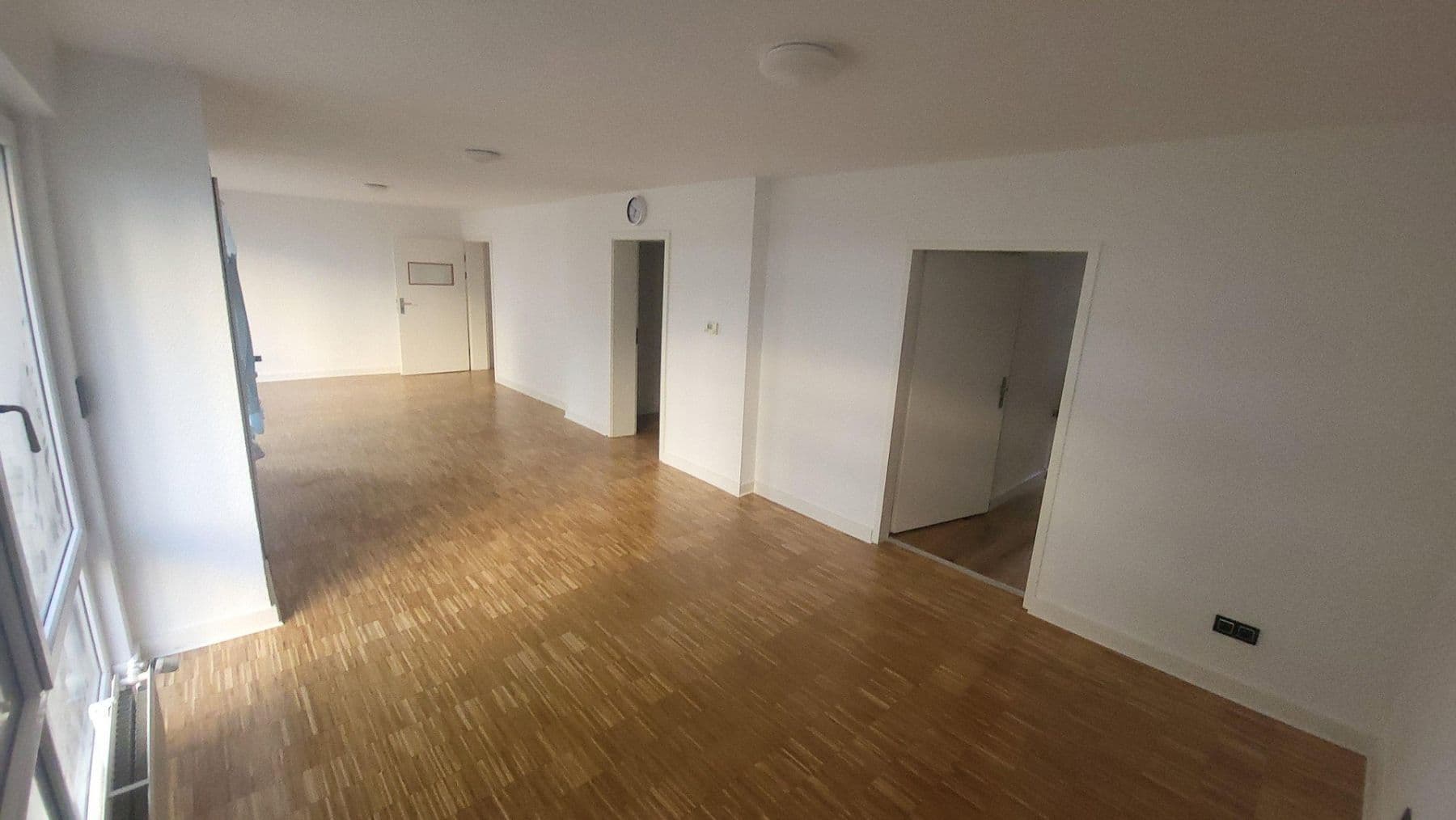 Pronájem nebytového prostoru 337 m², Fortunastr. 13, Hannover, Dolní Sasko Pronájem nebytového prostoru 337 m², Fortunastr. 13, Hannover, Dolní Sasko