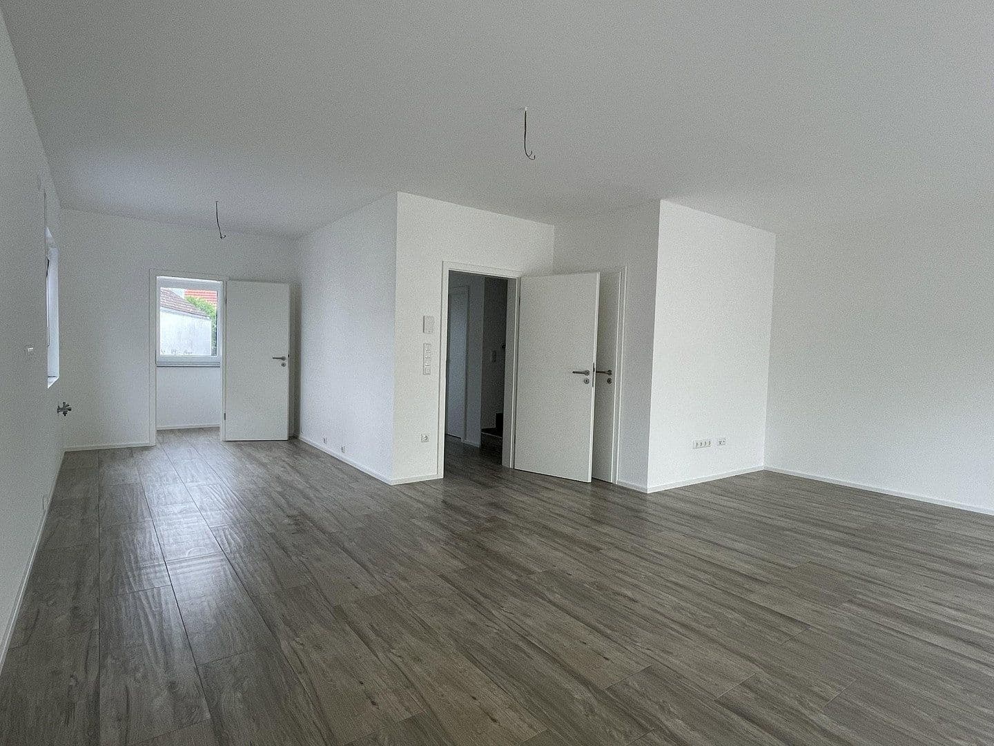 Pronájem domu 125 m², pozemek 240 m², Deggendorf, Bavorsko Pronájem domu 125 m², pozemek 240 m², Deggendorf, Bavorsko