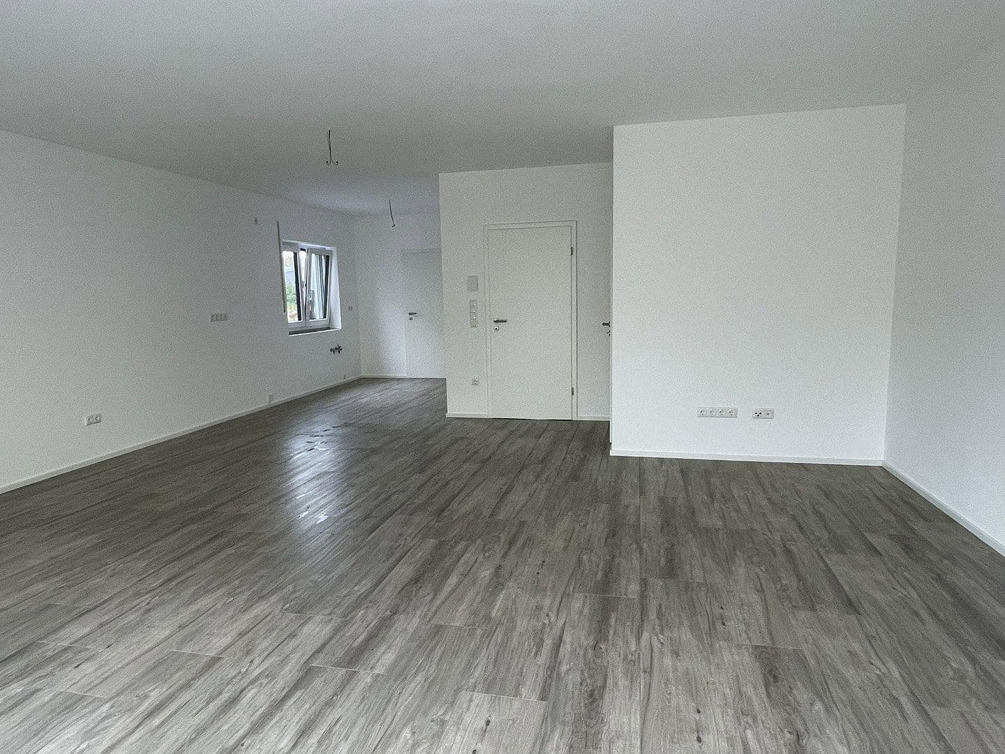 Pronájem domu 125 m², pozemek 240 m², Deggendorf, Bavorsko Pronájem domu 125 m², pozemek 240 m², Deggendorf, Bavorsko