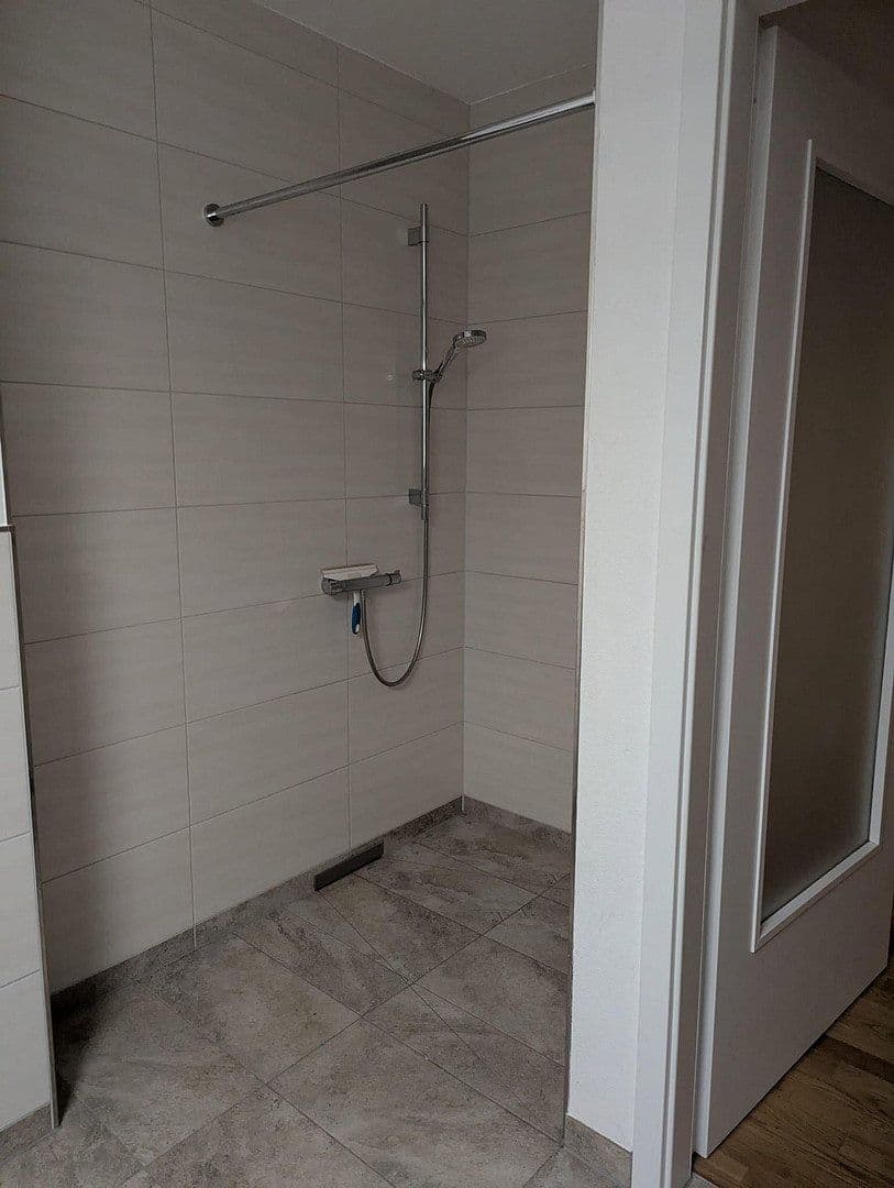 Pronájem bytu 3+1 86 m², Martin-Lutherstr.23, Lahr/Schwarzwald, Bádensko-Württembersko Pronájem bytu 3+1 86 m², Martin-Lutherstr.23, Lahr/Schwarzwald, Bádensko-Württembersko