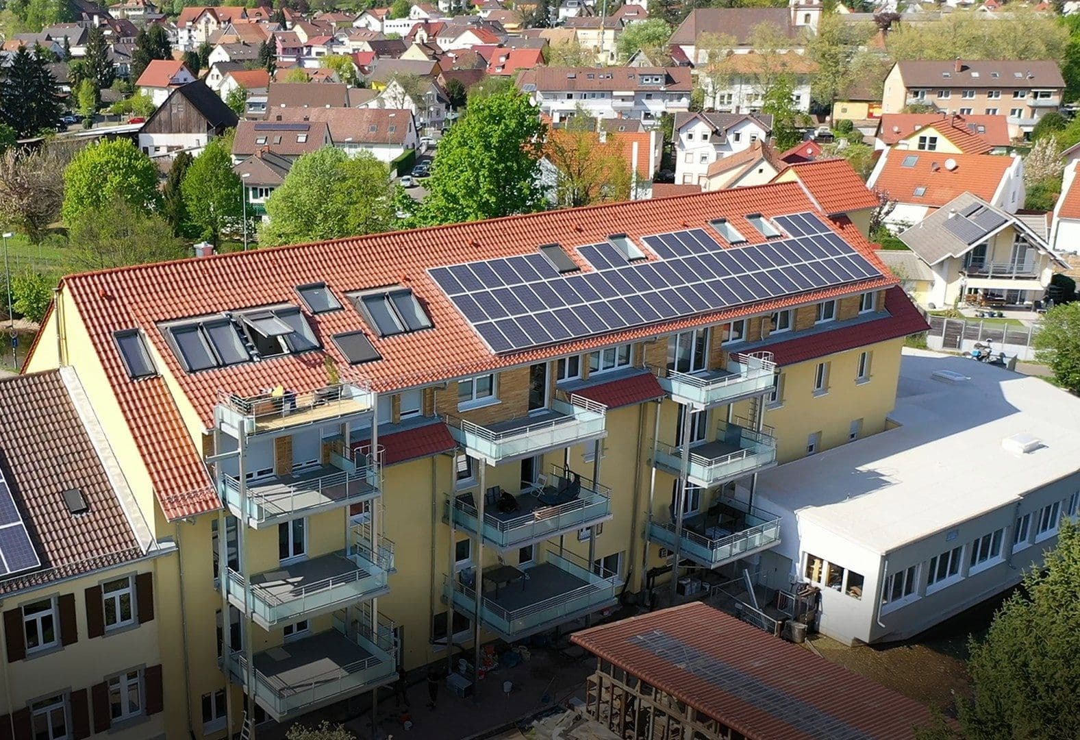 Pronájem bytu 3+1 86 m², Martin-Lutherstr.23, Lahr/Schwarzwald, Bádensko-Württembersko Pronájem bytu 3+1 86 m², Martin-Lutherstr.23, Lahr/Schwarzwald, Bádensko-Württembersko