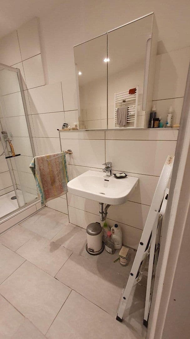 Pronájem bytu 1+kk 42 m², Ludwig-Jahn-Strasse 27, Bingen am Rhein, Porýní-Falc Pronájem bytu 1+kk 42 m², Ludwig-Jahn-Strasse 27, Bingen am Rhein, Porýní-Falc
