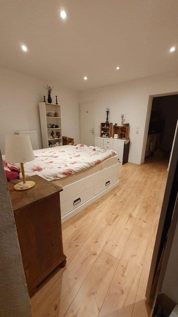 Pronájem bytu 1+kk 42 m², Ludwig-Jahn-Strasse 27, Bingen am Rhein, Porýní-Falc Pronájem bytu 1+kk 42 m², Ludwig-Jahn-Strasse 27, Bingen am Rhein, Porýní-Falc