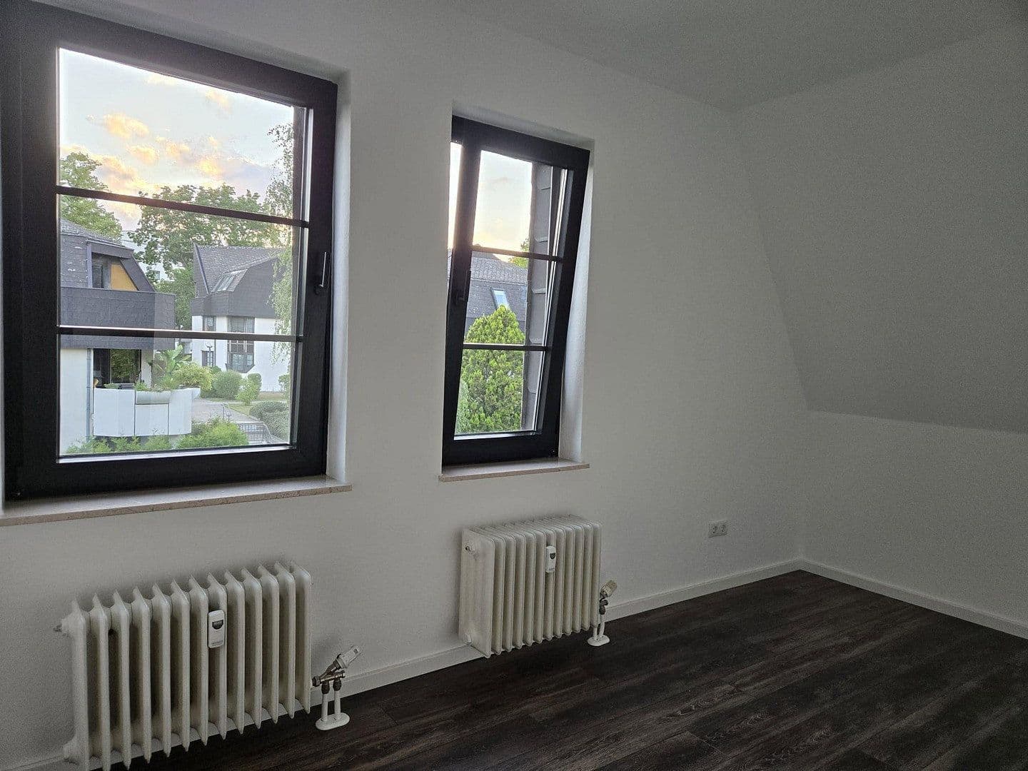 Prodej bytu 4+1 114 m², Am Pichelssee 55b, Berlin, Berlín Prodej bytu 4+1 114 m², Am Pichelssee 55b, Berlin, Berlín