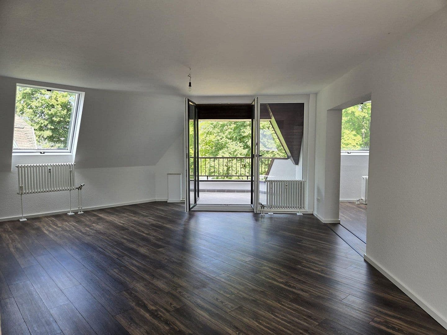 Prodej bytu 4+1 114 m², Am Pichelssee 55b, Berlin, Berlín Prodej bytu 4+1 114 m², Am Pichelssee 55b, Berlin, Berlín