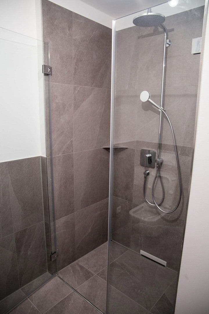 Pronájem bytu 1+1 36 m², Grünlandstr. 3a, Karlsfeld, Bavorsko Pronájem bytu 1+1 36 m², Grünlandstr. 3a, Karlsfeld, Bavorsko