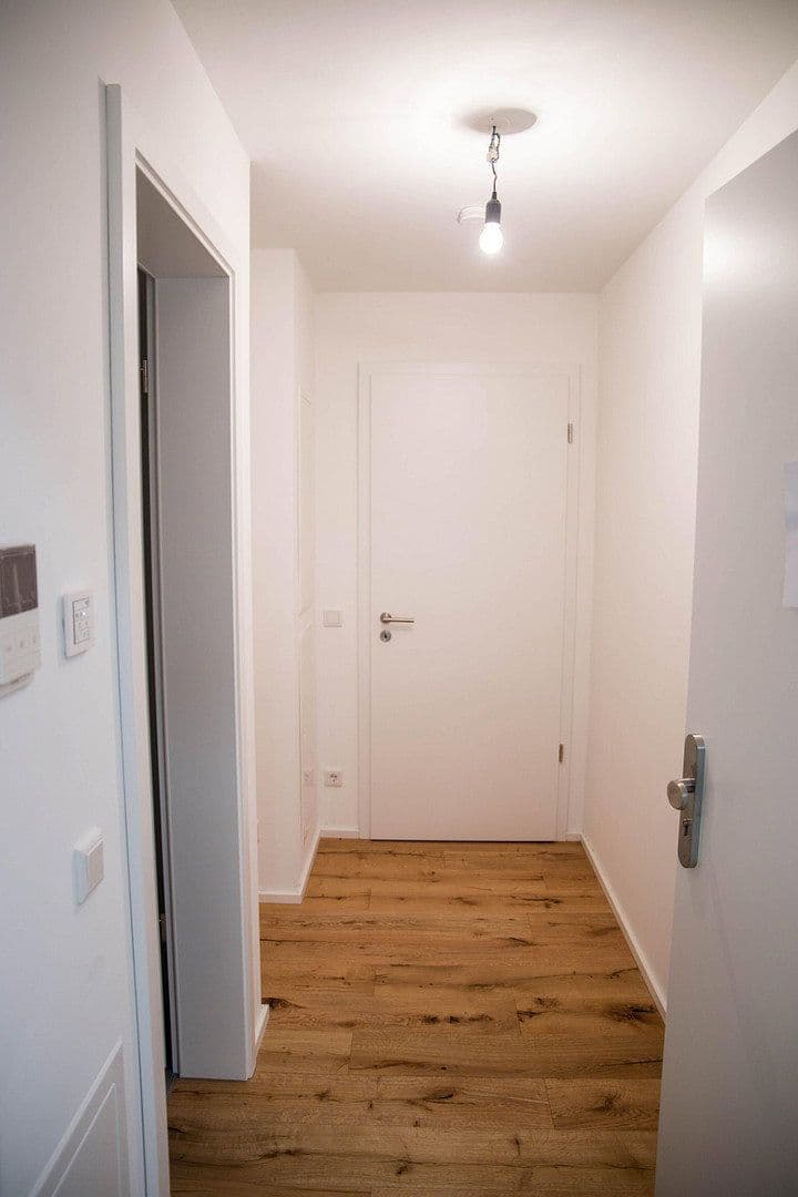 Pronájem bytu 1+1 36 m², Grünlandstr. 3a, Karlsfeld, Bavorsko Pronájem bytu 1+1 36 m², Grünlandstr. 3a, Karlsfeld, Bavorsko