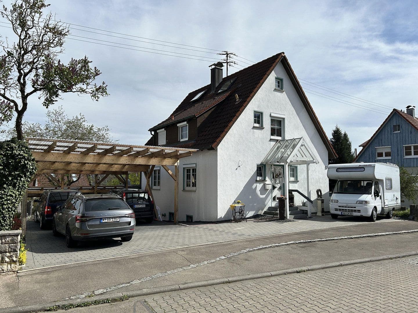 Prodej domu 130 m², pozemek 589 m², Hüttlingen, Bádensko-Württembersko Prodej domu 130 m², pozemek 589 m², Hüttlingen, Bádensko-Württembersko