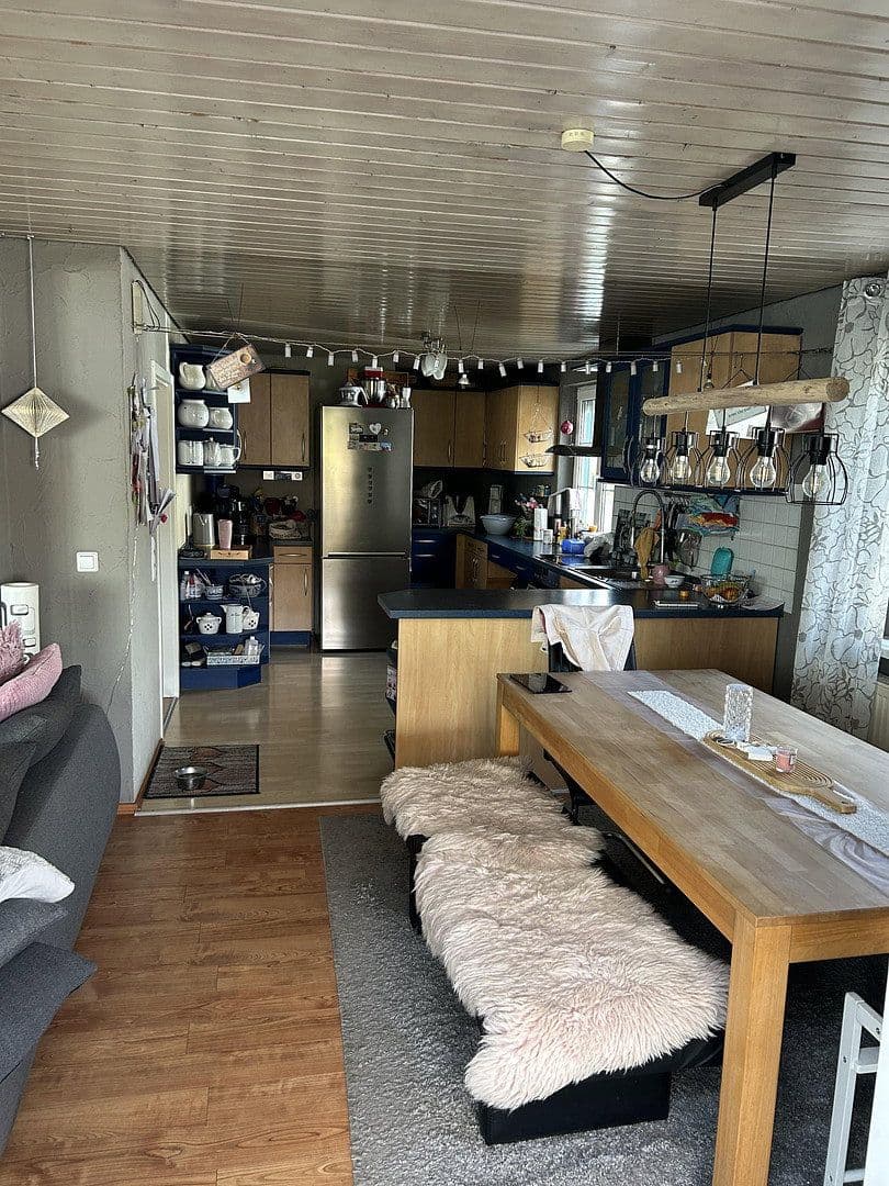 Prodej domu 130 m², pozemek 589 m², Hüttlingen, Bádensko-Württembersko Prodej domu 130 m², pozemek 589 m², Hüttlingen, Bádensko-Württembersko