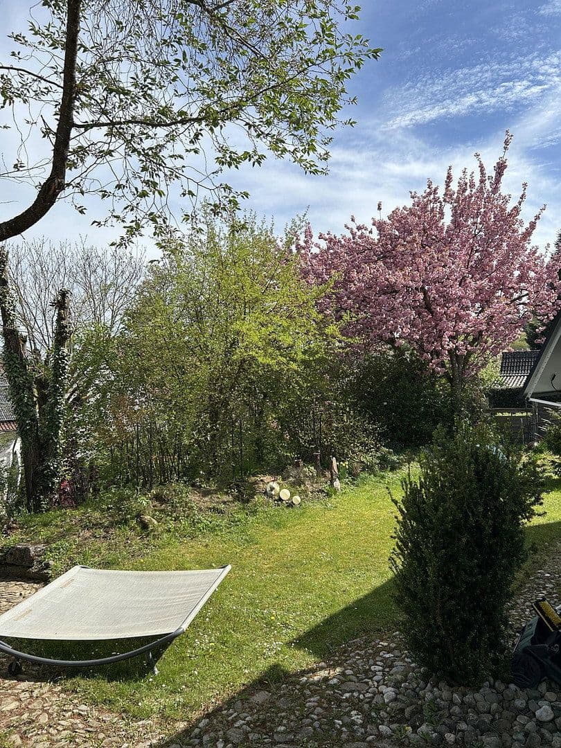 Prodej domu 130 m², pozemek 589 m², Hüttlingen, Bádensko-Württembersko Prodej domu 130 m², pozemek 589 m², Hüttlingen, Bádensko-Württembersko