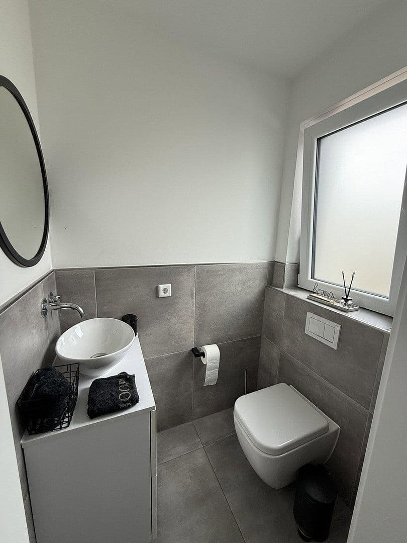 Prodej domu 125 m², pozemek 230 m², Hiddenhausen, Severní Porýní-Vestfálsko Prodej domu 125 m², pozemek 230 m², Hiddenhausen, Severní Porýní-Vestfálsko