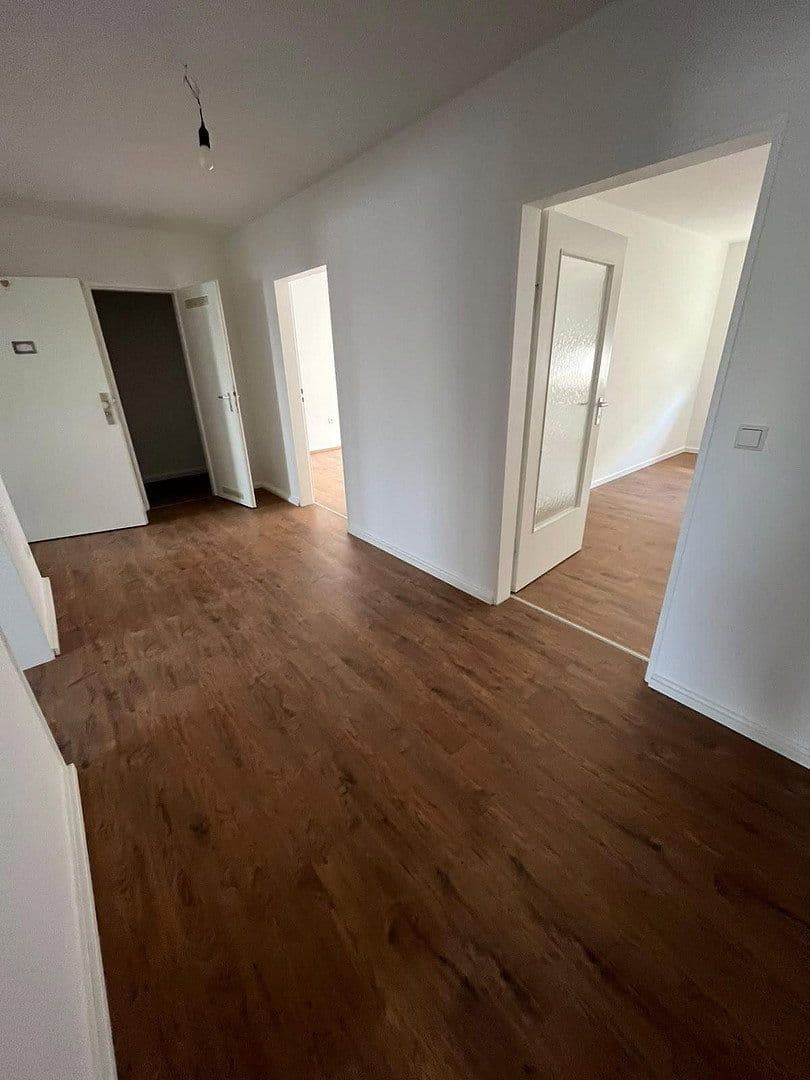 Pronájem bytu 2+1 63 m², Kaiser-Wilhelm-Strasse 21, Ludwigshafen, Porýní-Falc Pronájem bytu 2+1 63 m², Kaiser-Wilhelm-Strasse 21, Ludwigshafen, Porýní-Falc