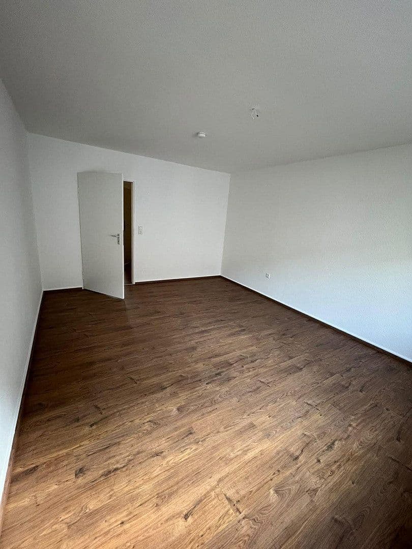 Pronájem bytu 2+1 63 m², Kaiser-Wilhelm-Strasse 21, Ludwigshafen, Porýní-Falc Pronájem bytu 2+1 63 m², Kaiser-Wilhelm-Strasse 21, Ludwigshafen, Porýní-Falc