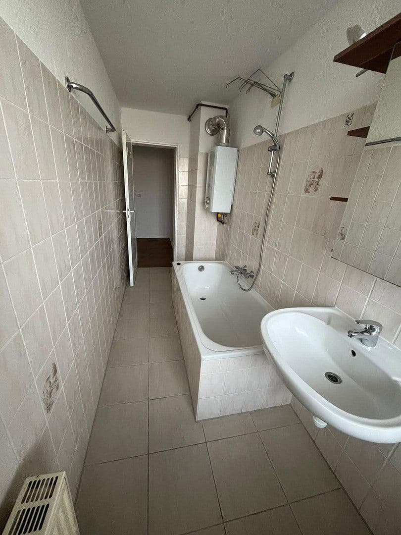 Pronájem bytu 2+1 63 m², Kaiser-Wilhelm-Strasse 21, Ludwigshafen, Porýní-Falc Pronájem bytu 2+1 63 m², Kaiser-Wilhelm-Strasse 21, Ludwigshafen, Porýní-Falc