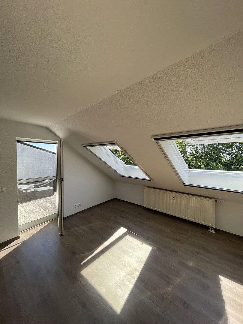 Prodej bytu 2+1 68 m², Öhringen, Bádensko-Württembersko Prodej bytu 2+1 68 m², Öhringen, Bádensko-Württembersko