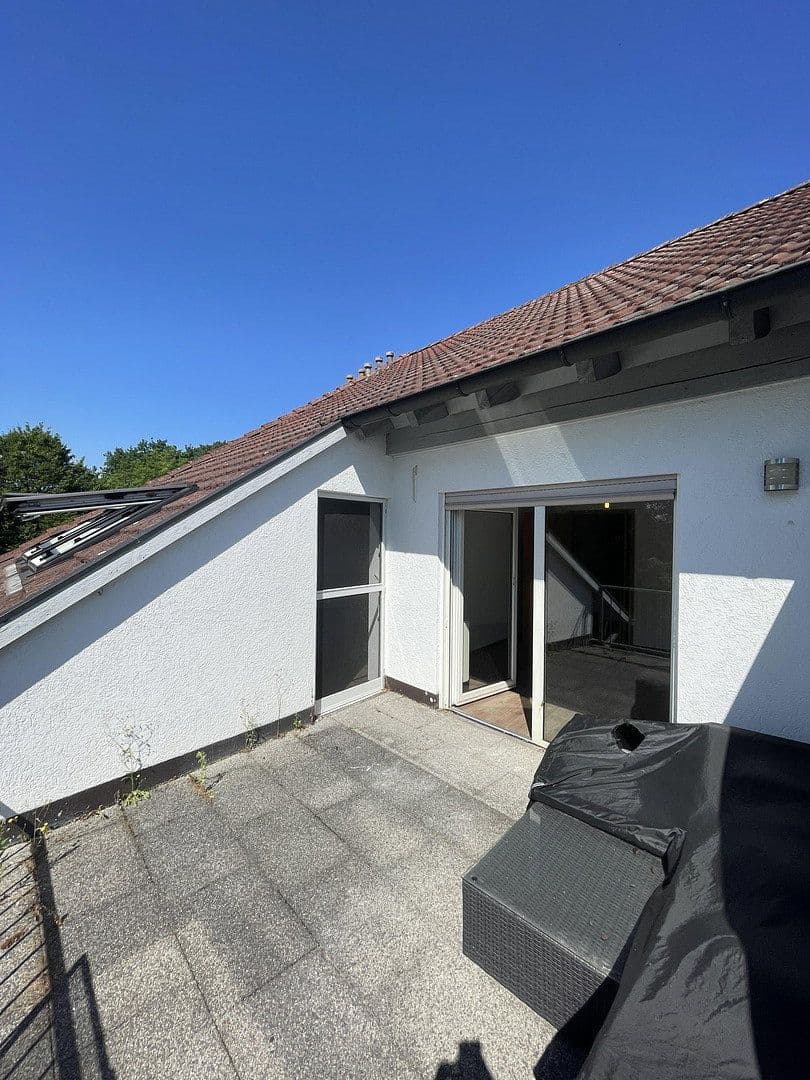 Prodej bytu 2+1 68 m², Öhringen, Bádensko-Württembersko Prodej bytu 2+1 68 m², Öhringen, Bádensko-Württembersko