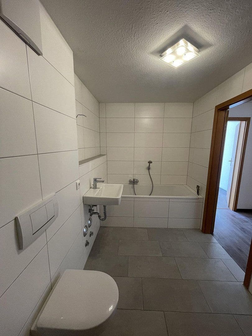 Prodej bytu 2+1 68 m², Öhringen, Bádensko-Württembersko Prodej bytu 2+1 68 m², Öhringen, Bádensko-Württembersko