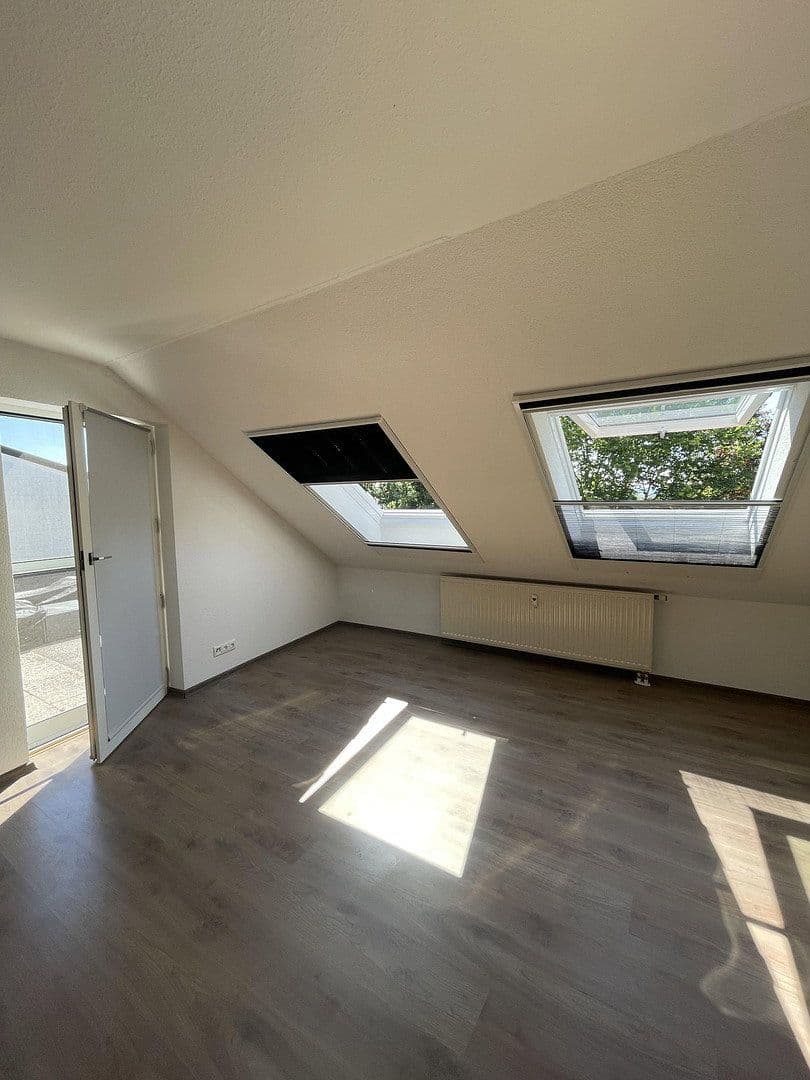 Prodej bytu 2+1 68 m², Öhringen, Bádensko-Württembersko Prodej bytu 2+1 68 m², Öhringen, Bádensko-Württembersko