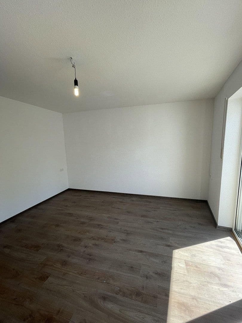 Prodej bytu 2+1 68 m², Öhringen, Bádensko-Württembersko Prodej bytu 2+1 68 m², Öhringen, Bádensko-Württembersko