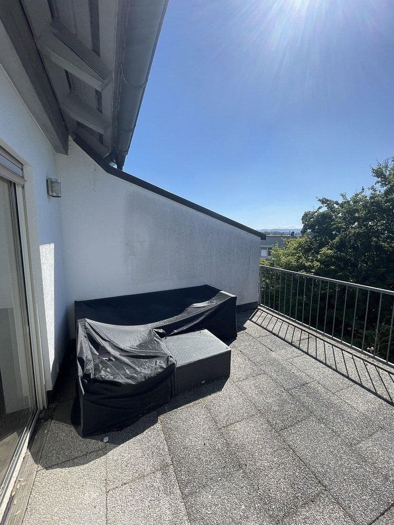 Prodej bytu 2+1 68 m², Öhringen, Bádensko-Württembersko Prodej bytu 2+1 68 m², Öhringen, Bádensko-Württembersko