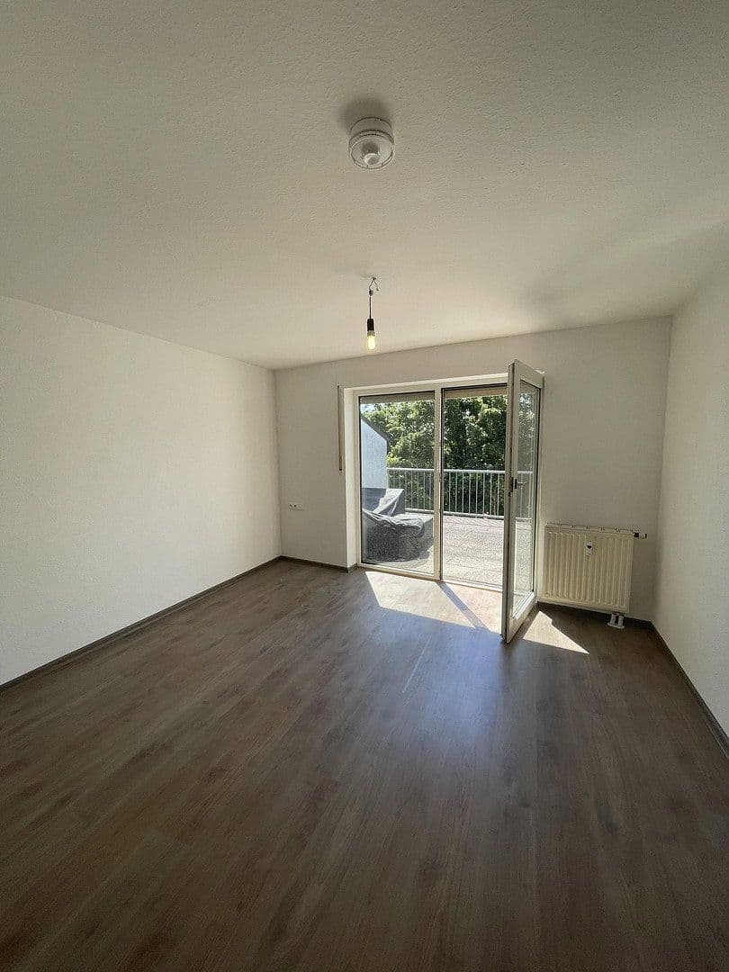 Prodej bytu 2+1 68 m², Öhringen, Bádensko-Württembersko Prodej bytu 2+1 68 m², Öhringen, Bádensko-Württembersko