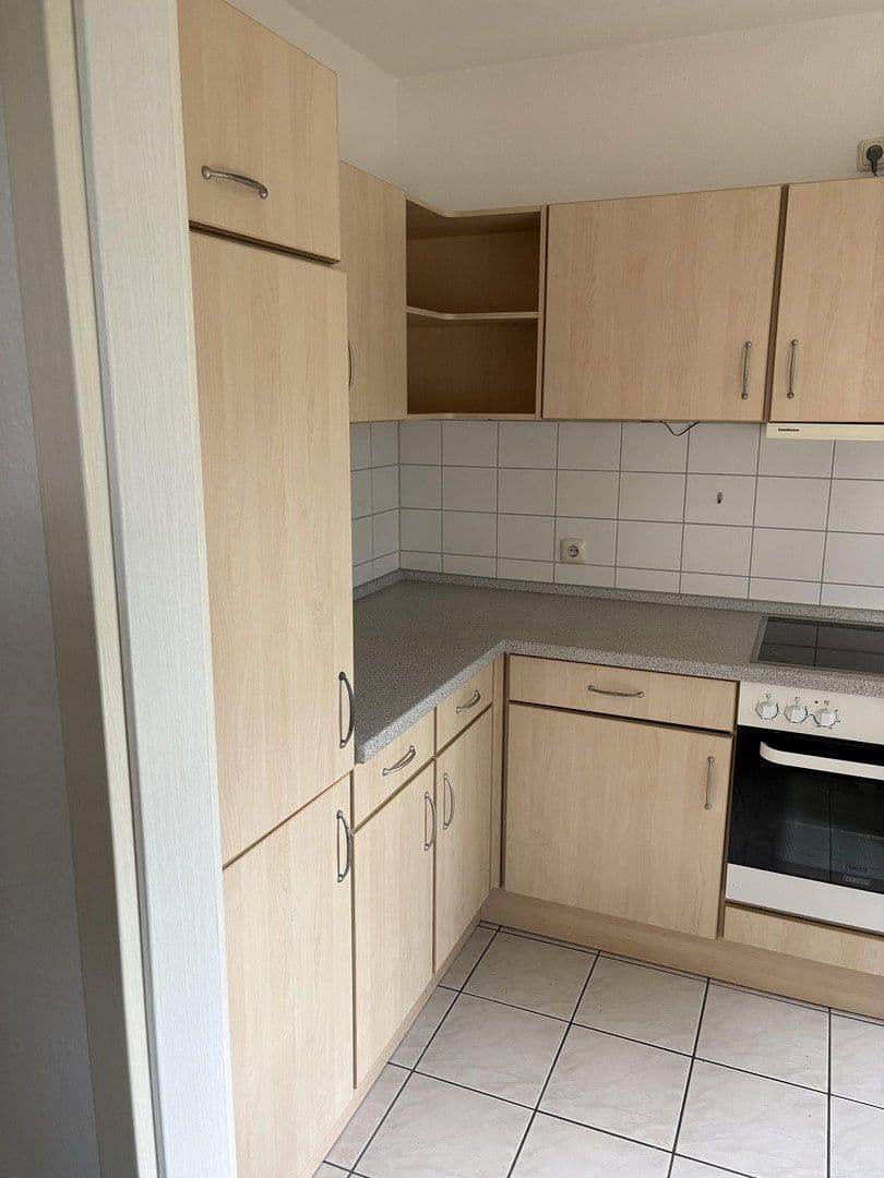 Pronájem bytu 2+kk 60 m², Bertha von Suttner Str.10, Lüneburg, Dolní Sasko Pronájem bytu 2+kk 60 m², Bertha von Suttner Str.10, Lüneburg, Dolní Sasko