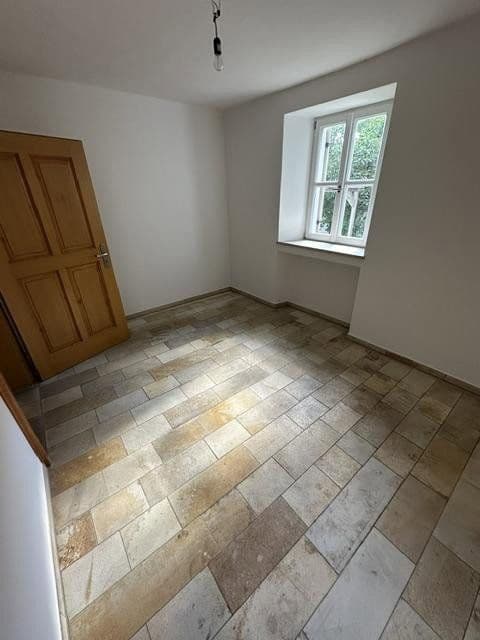 Pronájem domu 190 m², pozemek 1.000 m², An den Linden 14, Mühlhausen, Bavorsko Pronájem domu 190 m², pozemek 1.000 m², An den Linden 14, Mühlhausen, Bavorsko