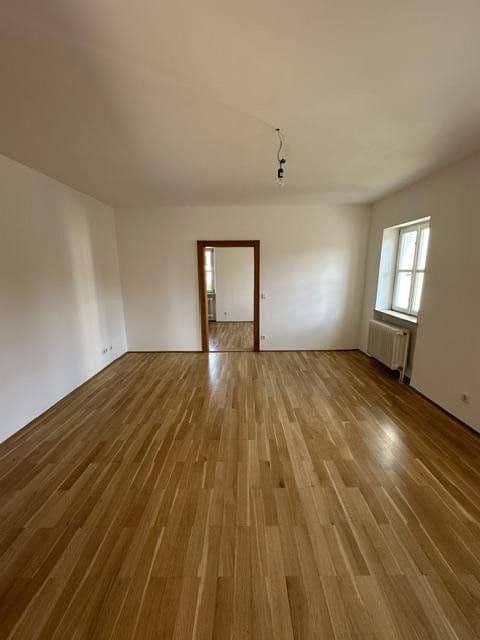 Pronájem domu 190 m², pozemek 1.000 m², An den Linden 14, Mühlhausen, Bavorsko Pronájem domu 190 m², pozemek 1.000 m², An den Linden 14, Mühlhausen, Bavorsko