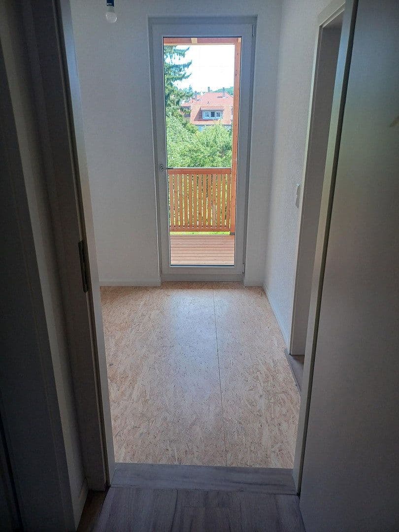 Pronájem bytu 3+1 57 m², Keplerstraße 12, Tübingen, Bádensko-Württembersko Pronájem bytu 3+1 57 m², Keplerstraße 12, Tübingen, Bádensko-Württembersko