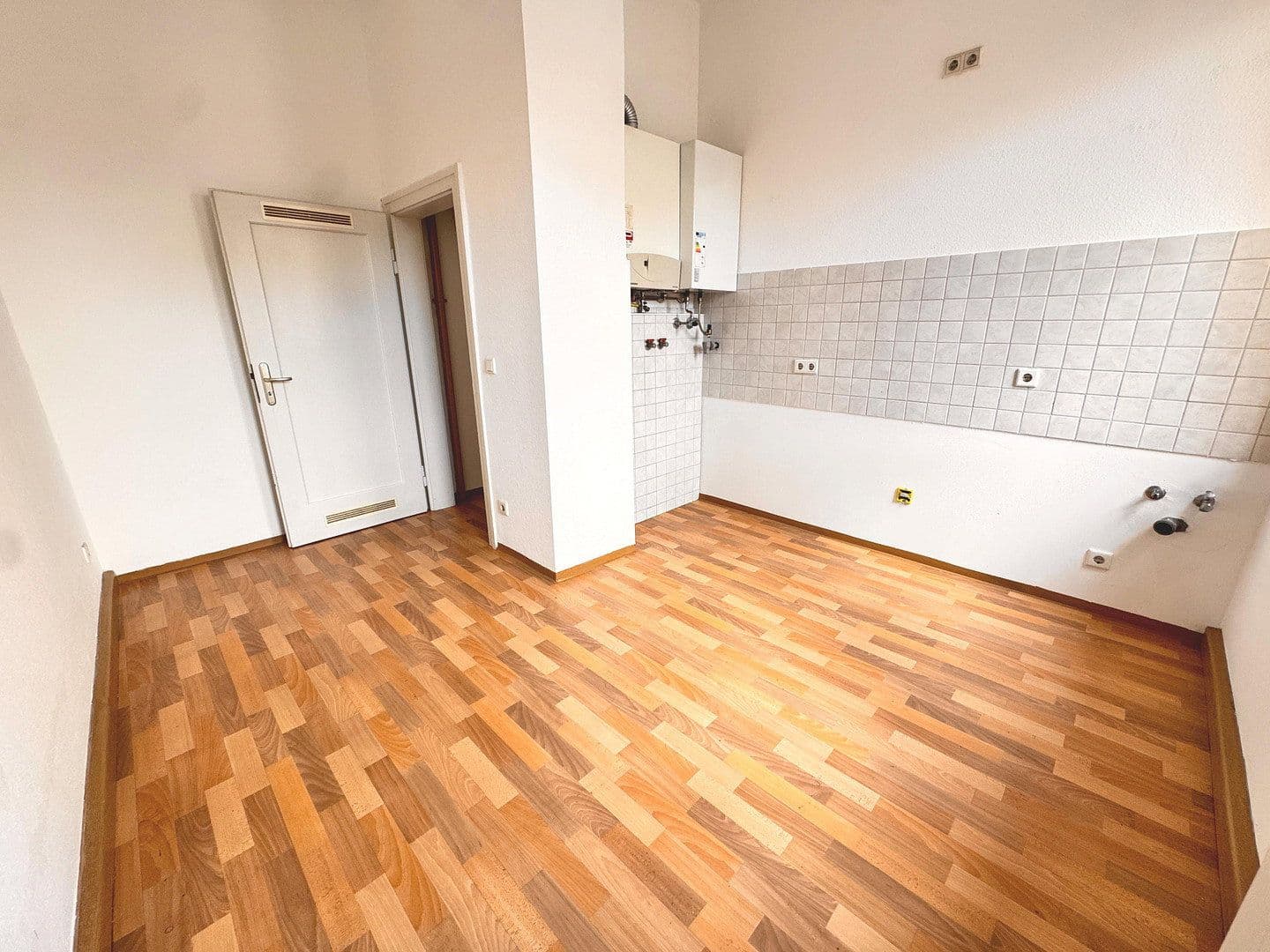 Pronájem bytu 2+1 56 m², Landgrabenstraße, Nürnberg, Bavorsko Pronájem bytu 2+1 56 m², Landgrabenstraße, Nürnberg, Bavorsko