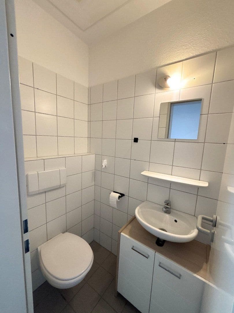 Prodej kanceláře 38 m², Schortens, Dolní Sasko Prodej kanceláře 38 m², Schortens, Dolní Sasko