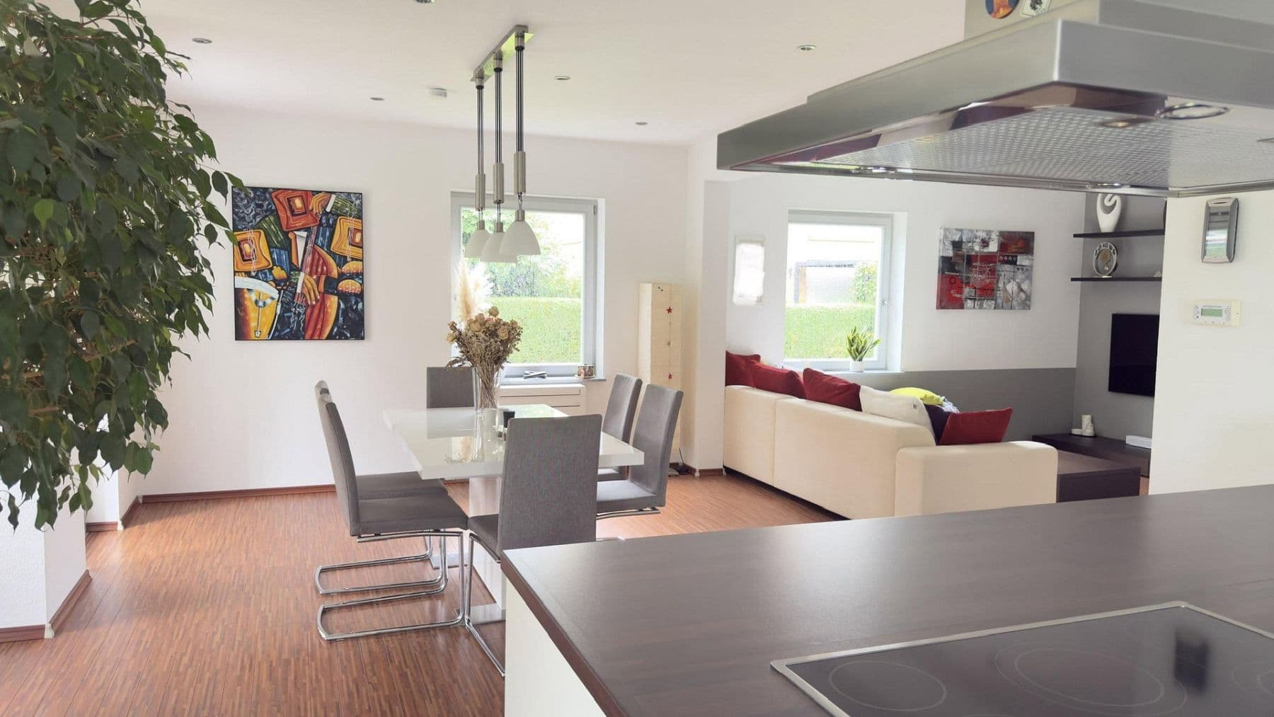 Prodej domu 113 m², pozemek 395 m², Buxtehude, Dolní Sasko Prodej domu 113 m², pozemek 395 m², Buxtehude, Dolní Sasko