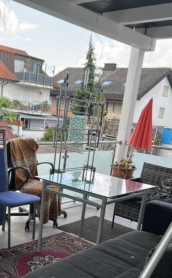 Pronájem bytu 4+1 111 m², Kornblumenstr. 22, Rheinstetten, Bádensko-Württembersko Pronájem bytu 4+1 111 m², Kornblumenstr. 22, Rheinstetten, Bádensko-Württembersko