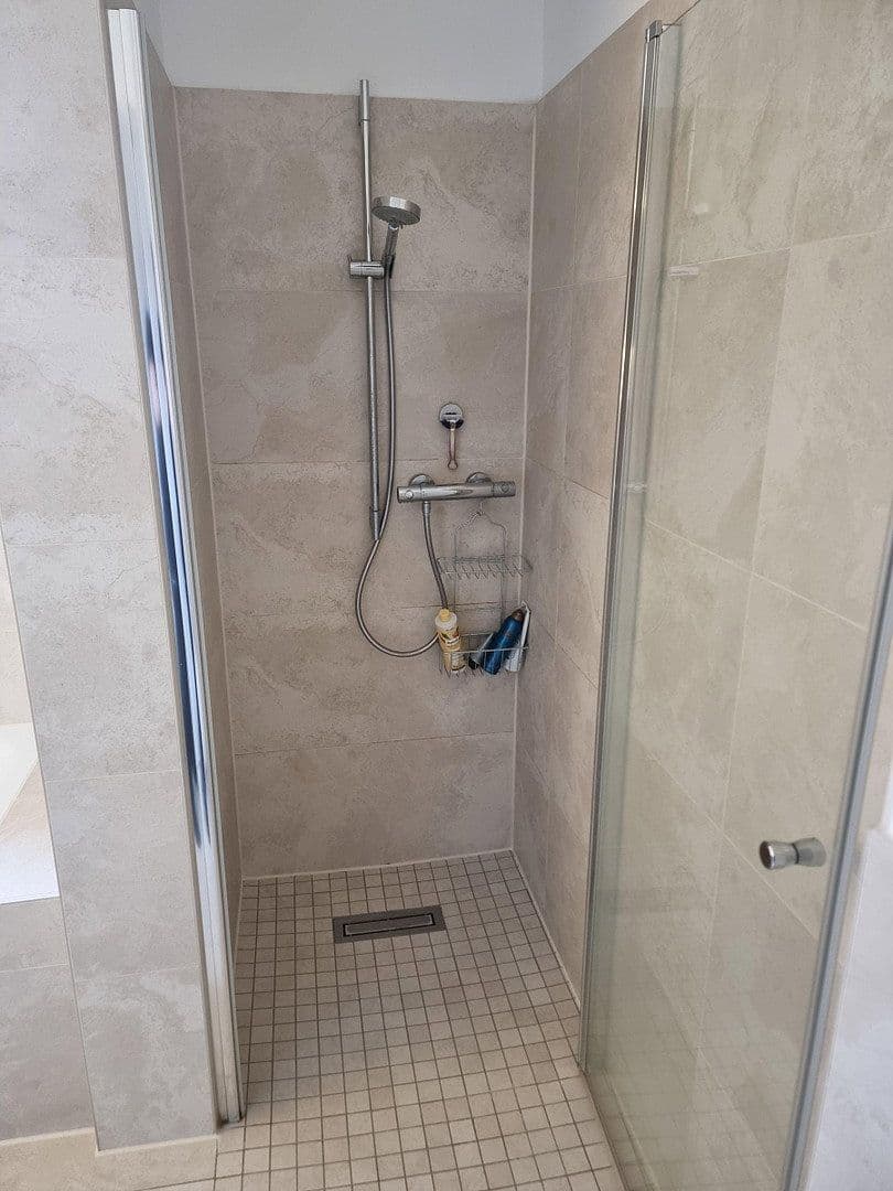 Pronájem bytu 2+1 73 m², Wolfgang-Bangert-Strasse 8, Frankfurt am Main, Hessen Pronájem bytu 2+1 73 m², Wolfgang-Bangert-Strasse 8, Frankfurt am Main, Hessen