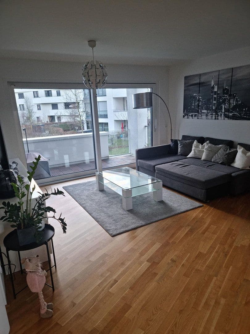 Pronájem bytu 2+1 73 m², Wolfgang-Bangert-Strasse 8, Frankfurt am Main, Hessen Pronájem bytu 2+1 73 m², Wolfgang-Bangert-Strasse 8, Frankfurt am Main, Hessen