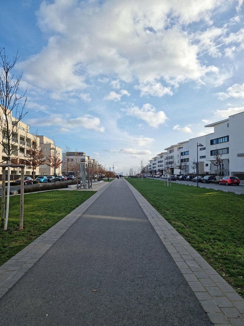 Pronájem bytu 2+1 73 m², Wolfgang-Bangert-Strasse 8, Frankfurt am Main, Hessen Pronájem bytu 2+1 73 m², Wolfgang-Bangert-Strasse 8, Frankfurt am Main, Hessen