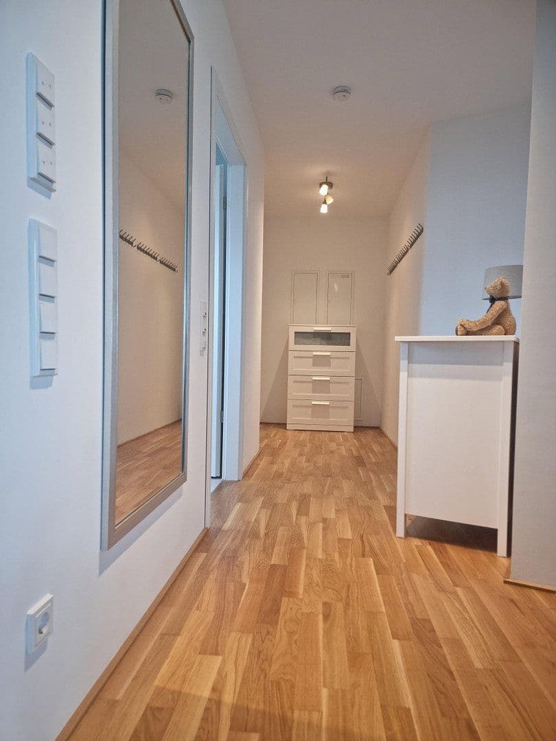 Pronájem bytu 2+1 73 m², Wolfgang-Bangert-Strasse 8, Frankfurt am Main, Hessen Pronájem bytu 2+1 73 m², Wolfgang-Bangert-Strasse 8, Frankfurt am Main, Hessen